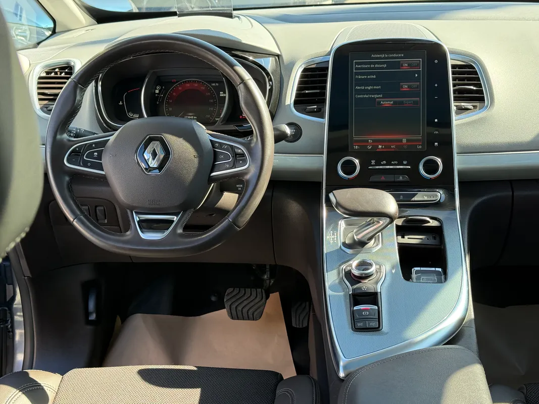Renault Espace - fotografie 5