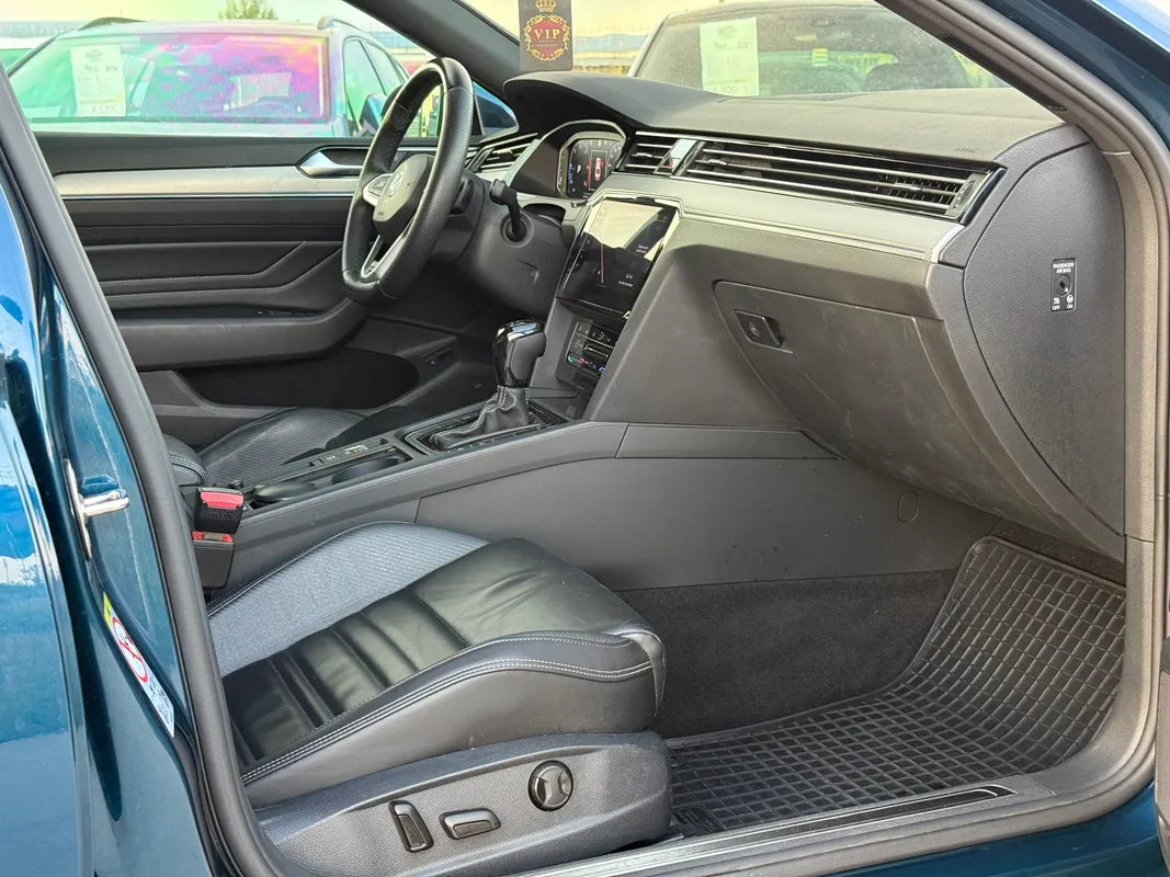 Volkswagen Passat - fotografie 10