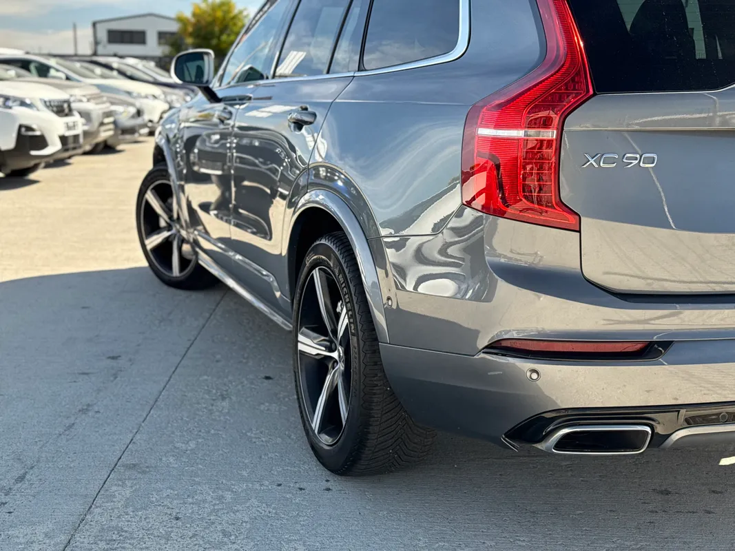 Volvo XC90 Polestar R-Design - fotografie 7