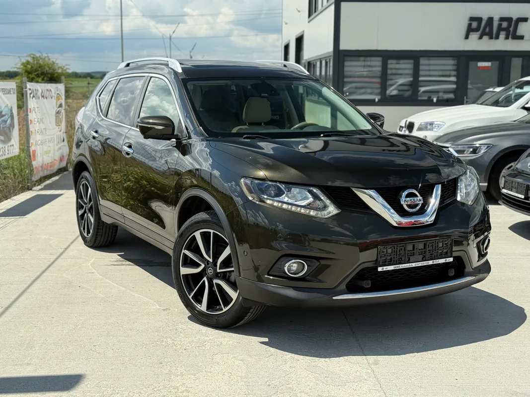 Nissan X-Trail tekna 2015 second hand de vânzare în parc auto Pitești - Ianis Automobile