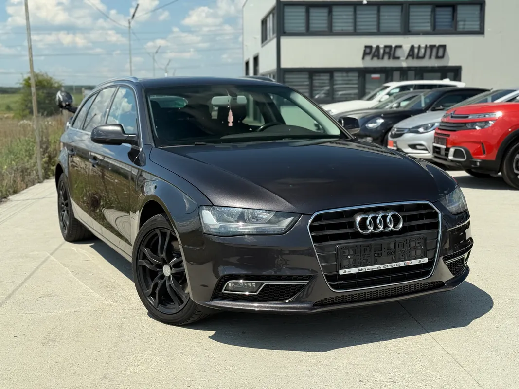 Audi A4 2.0 tdi 2014 second hand de vânzare în parc auto Pitești - Ianis Automobile