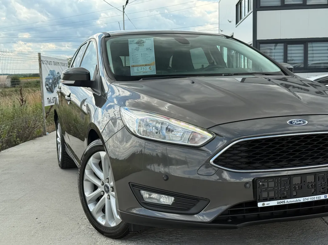 Ford Focus 1.5 diesel - fotografie 2