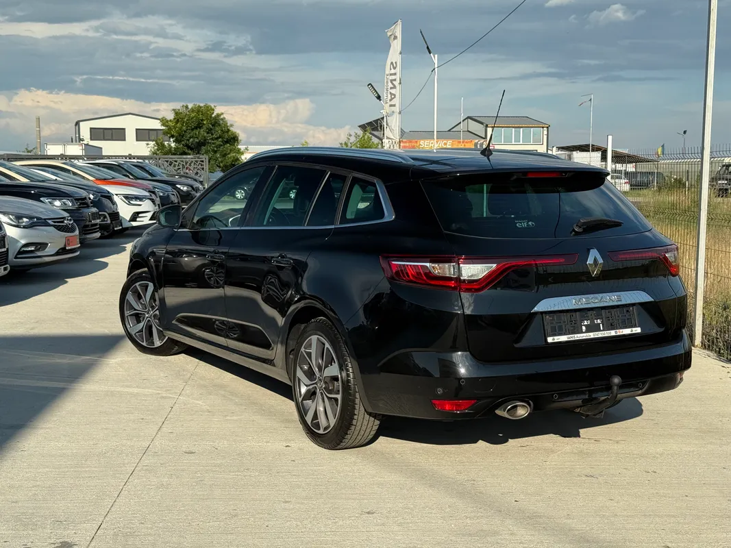 Renault Megane - fotografie 2