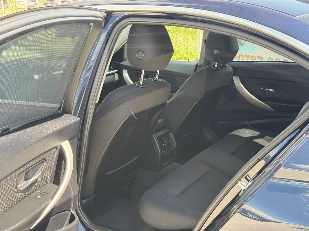 BMW Seria 3 f30 - fotografie 6