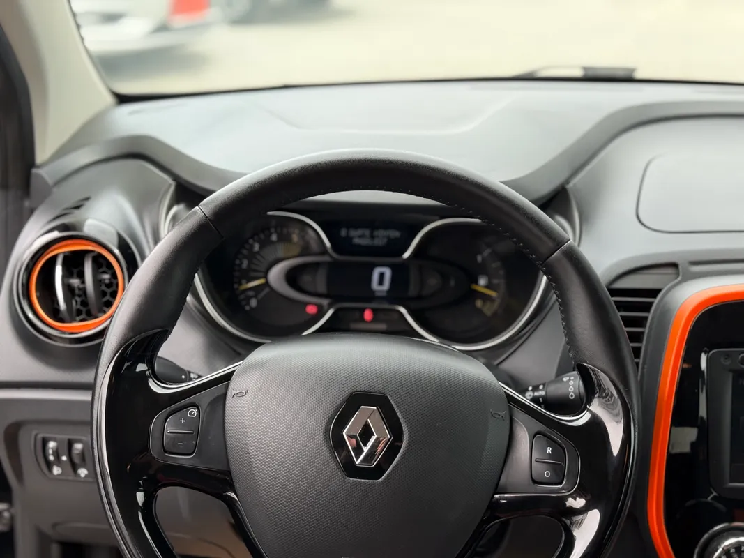 Renault Captur 1.5 dci - fotografie 7